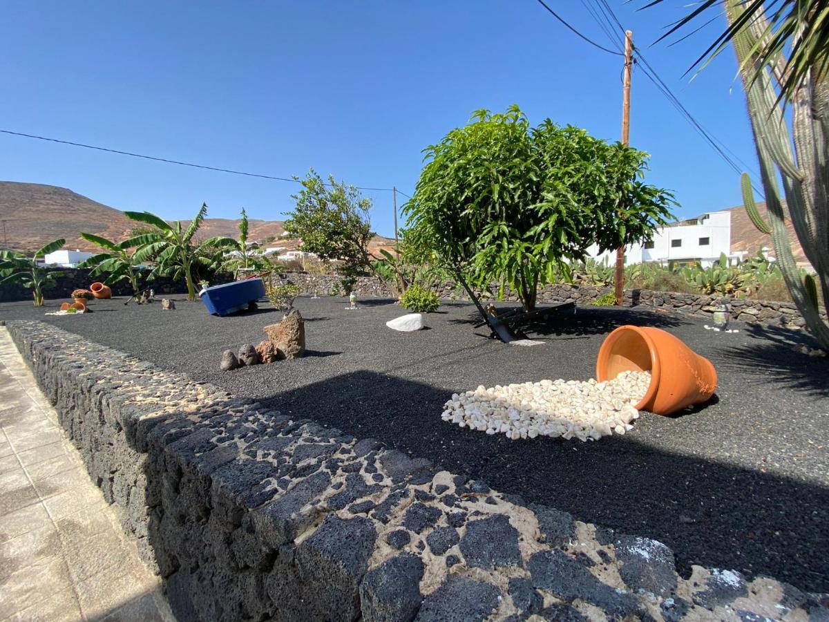 Gasthaus Club Jm Lanzarote Tabayesco Exterior foto